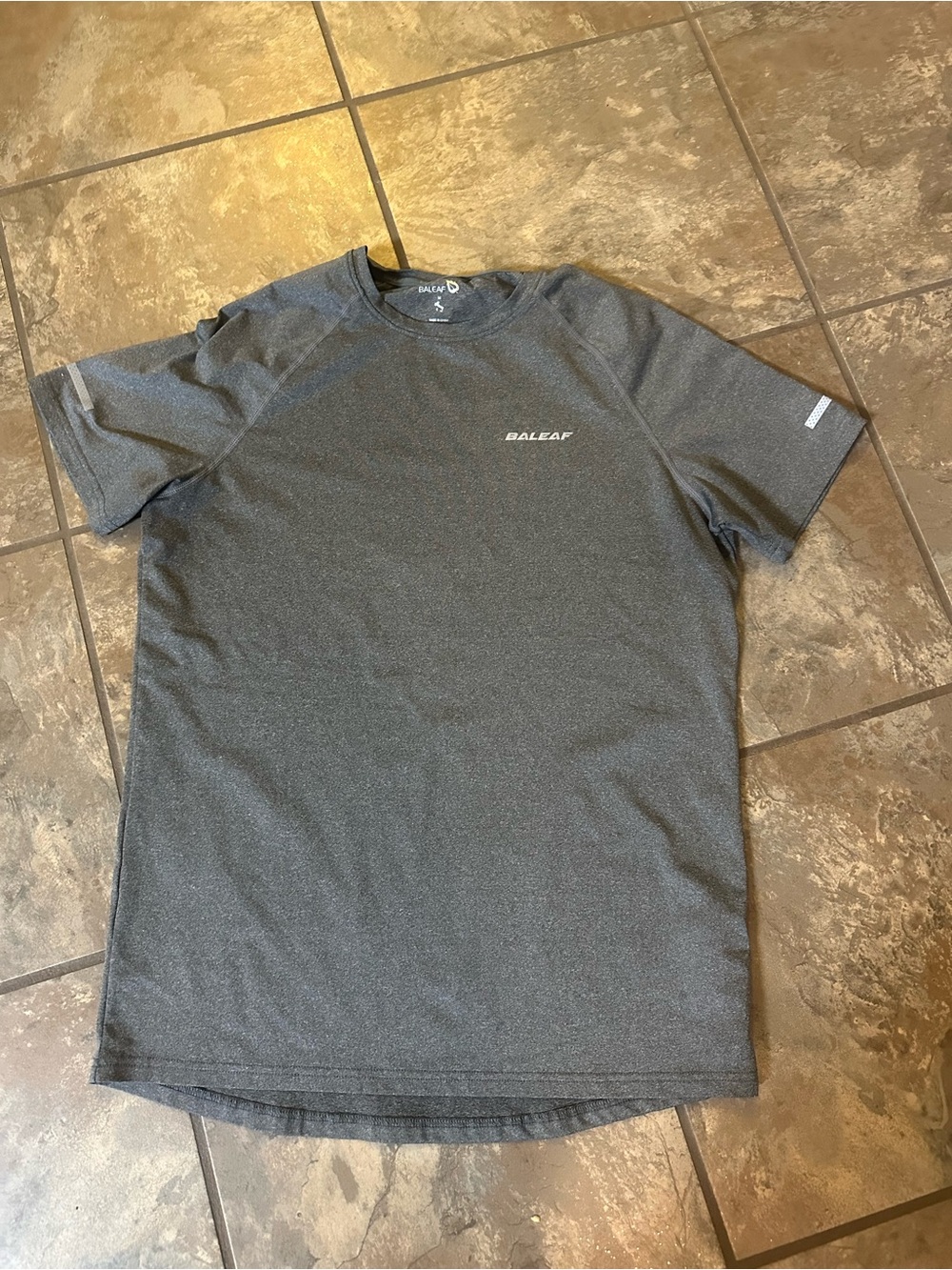 Baleaf Men's Heather Charcoal Short Sleeve Performance Tee